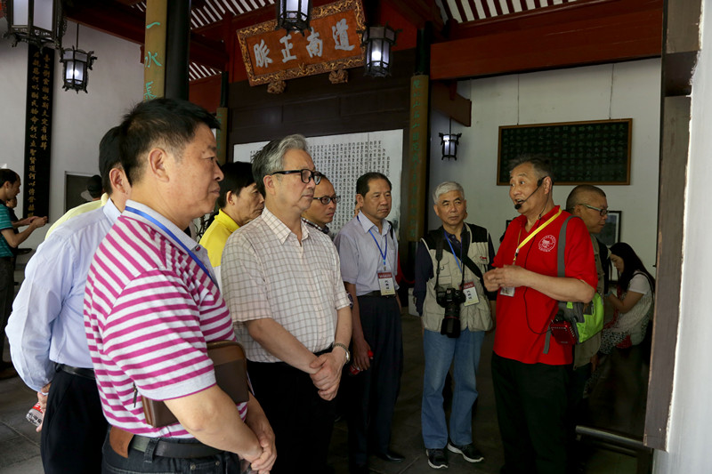 2017.5.12参观岳麓书院27_副本.jpg